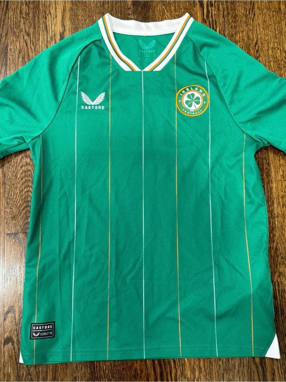 Ireland Soccer Jersey Size Youth Large Green White Castore